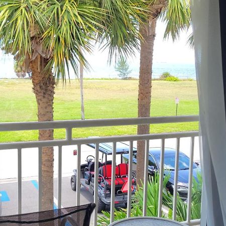 Manatee, Studio202, Beach Steps Away! Pool+Wifi Ruskin Dış mekan fotoğraf